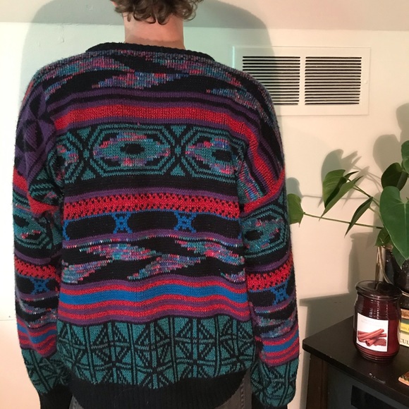 Vintage Sweater - Picture 2 of 2